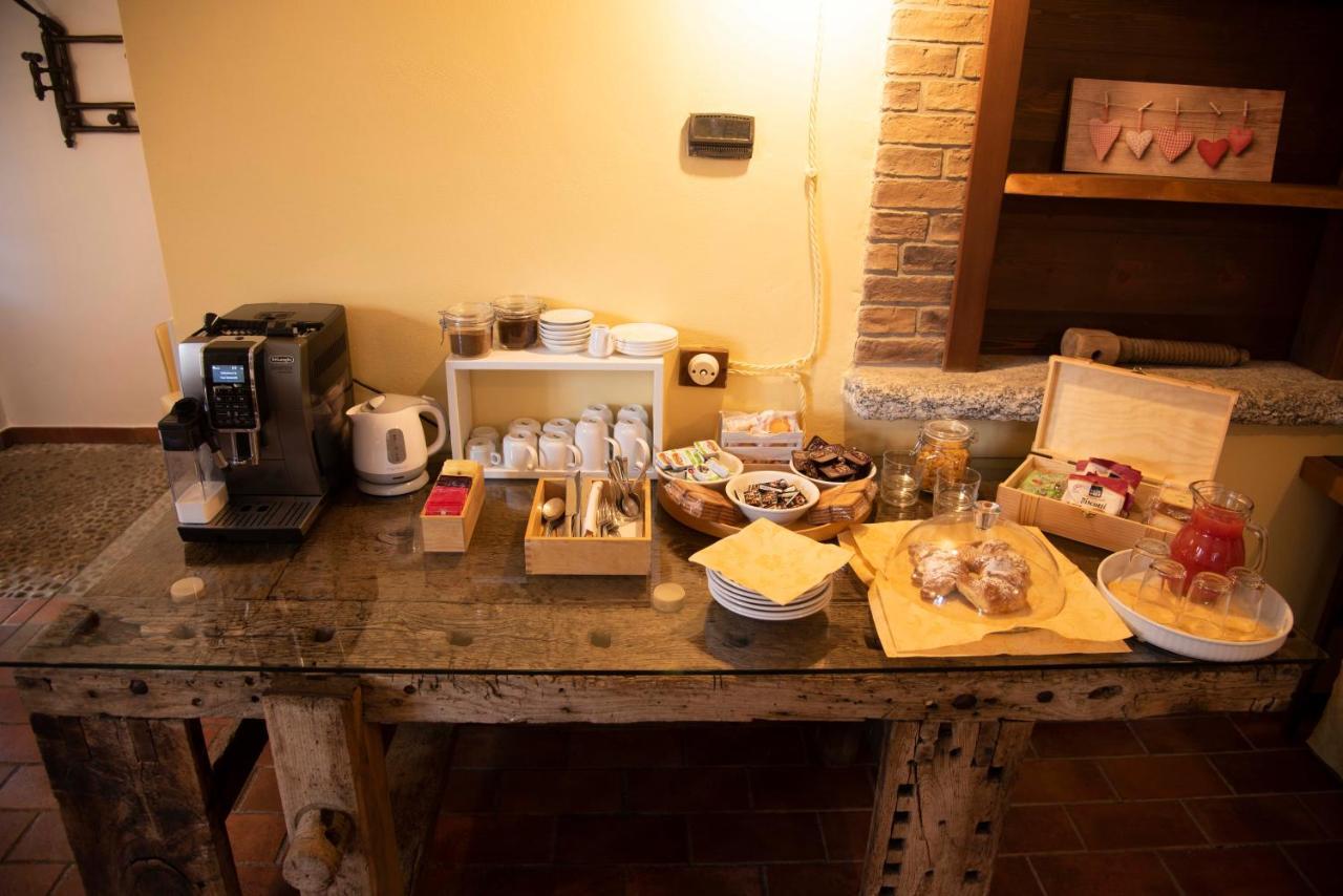 Agriturismo Cascina Costa Cassago Brianza Bagian luar foto